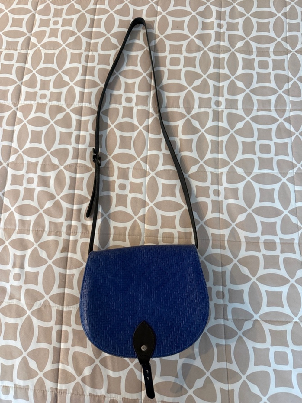 London- Blue Leather Crossbody Shoulder Bag with Black Strap